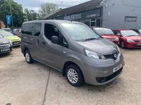 NISSAN NV200